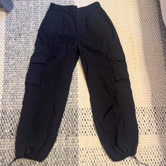 Gilly Hicks Active Mid Rise Parachute Pants - Picture 1 of 6